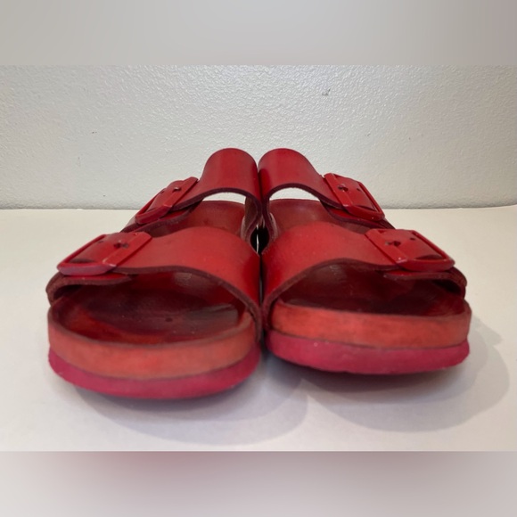 Valentino Garavani & Birkenstock Unisex Arizona Red Leather Sandals Sz 8.5 (39) - Picture 7 of 14